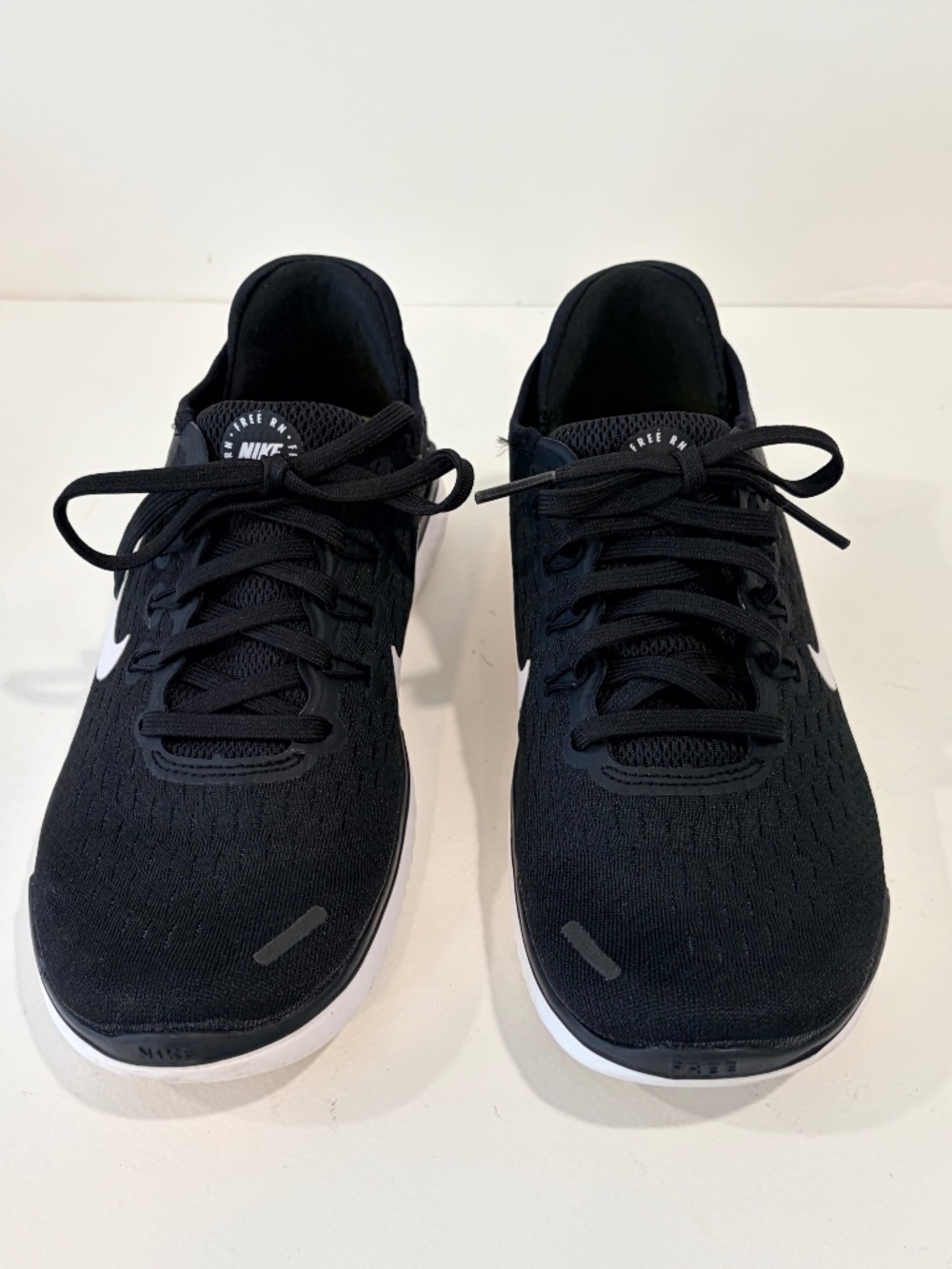 Nike Free RN 2018 Women’s Running Shoes Size 6.5 Black White Barely Worn